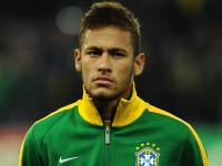 FB体育-F1新赛季揭幕战之夜，篮球场上的速度与激情，锡安进攻端如赛车般无人可挡