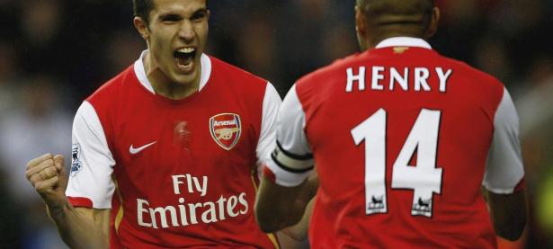 FB体育娱乐-赛道风云，阿斯顿马丁的逆袭与维斯塔潘的领袖之路