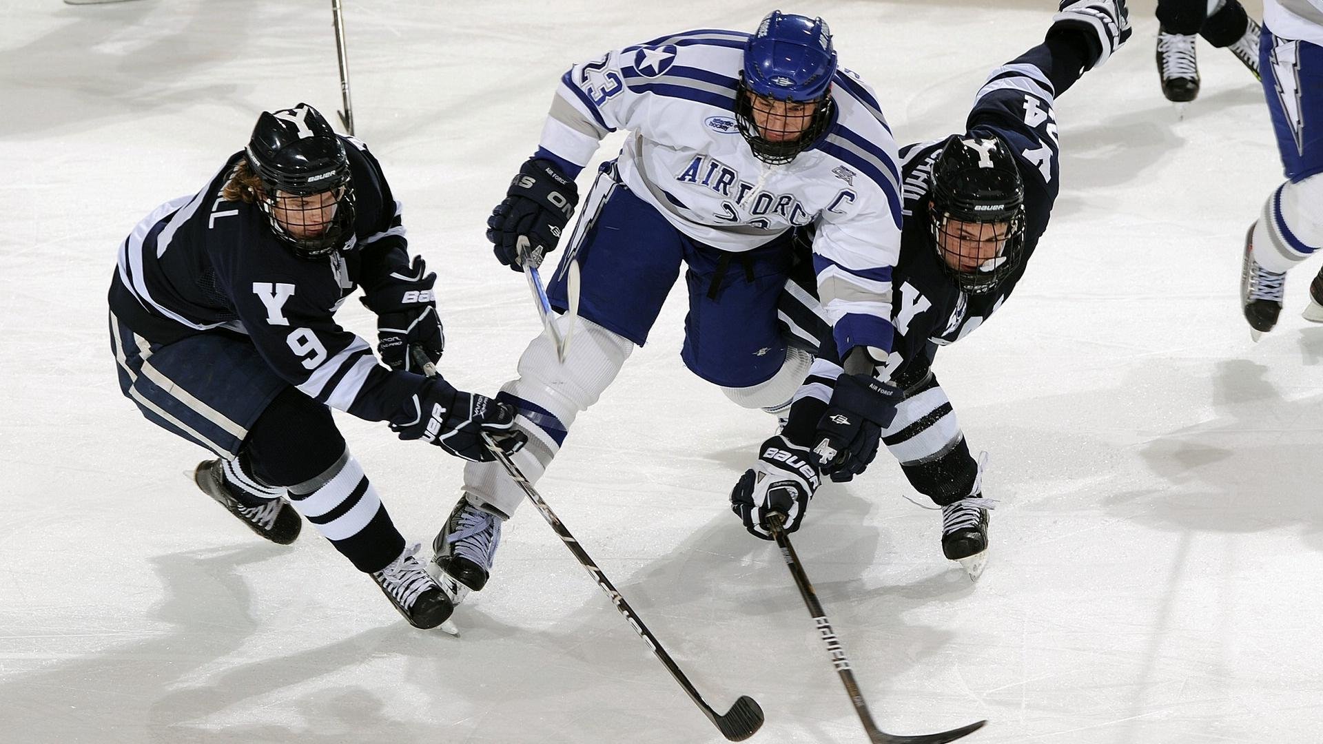 开拓者连续得分压制火箭,杰伦·格林成为关键先生